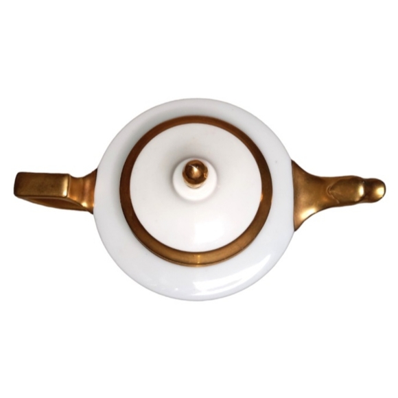 Vintage Signed Porcelain White w/Gold Trim Tea Set - Teapot, Creamer, Su… - Picture 3 of 15